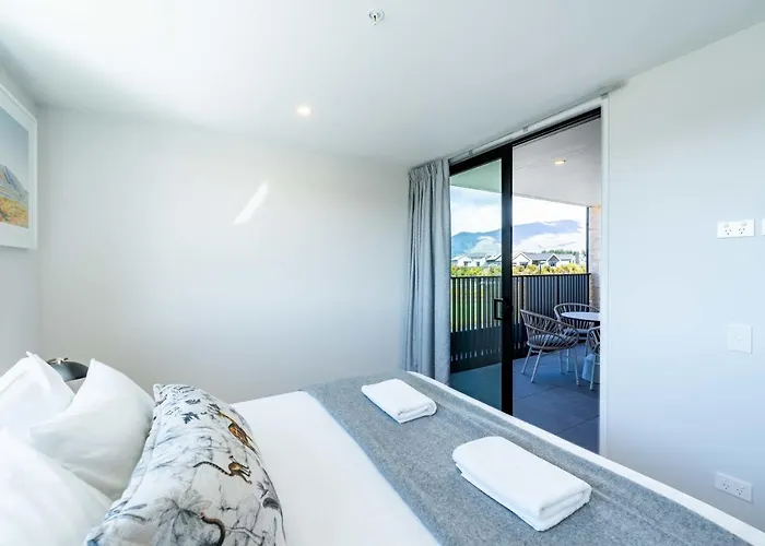 Majestic Mountain-view Retreat 公寓 *